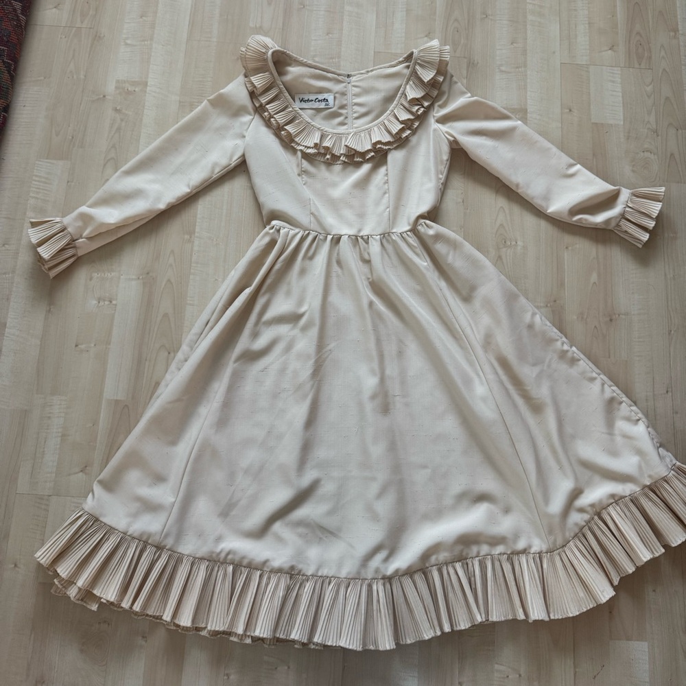 Vintage Victor Costa Cream Ruffle Dress - Picture 6 of 10